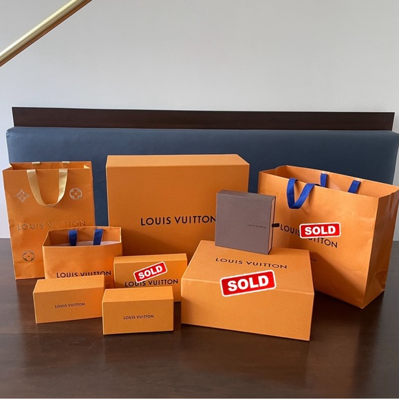 Authentic LV box and ribbon packaging, good condition - Picture 8 of 8